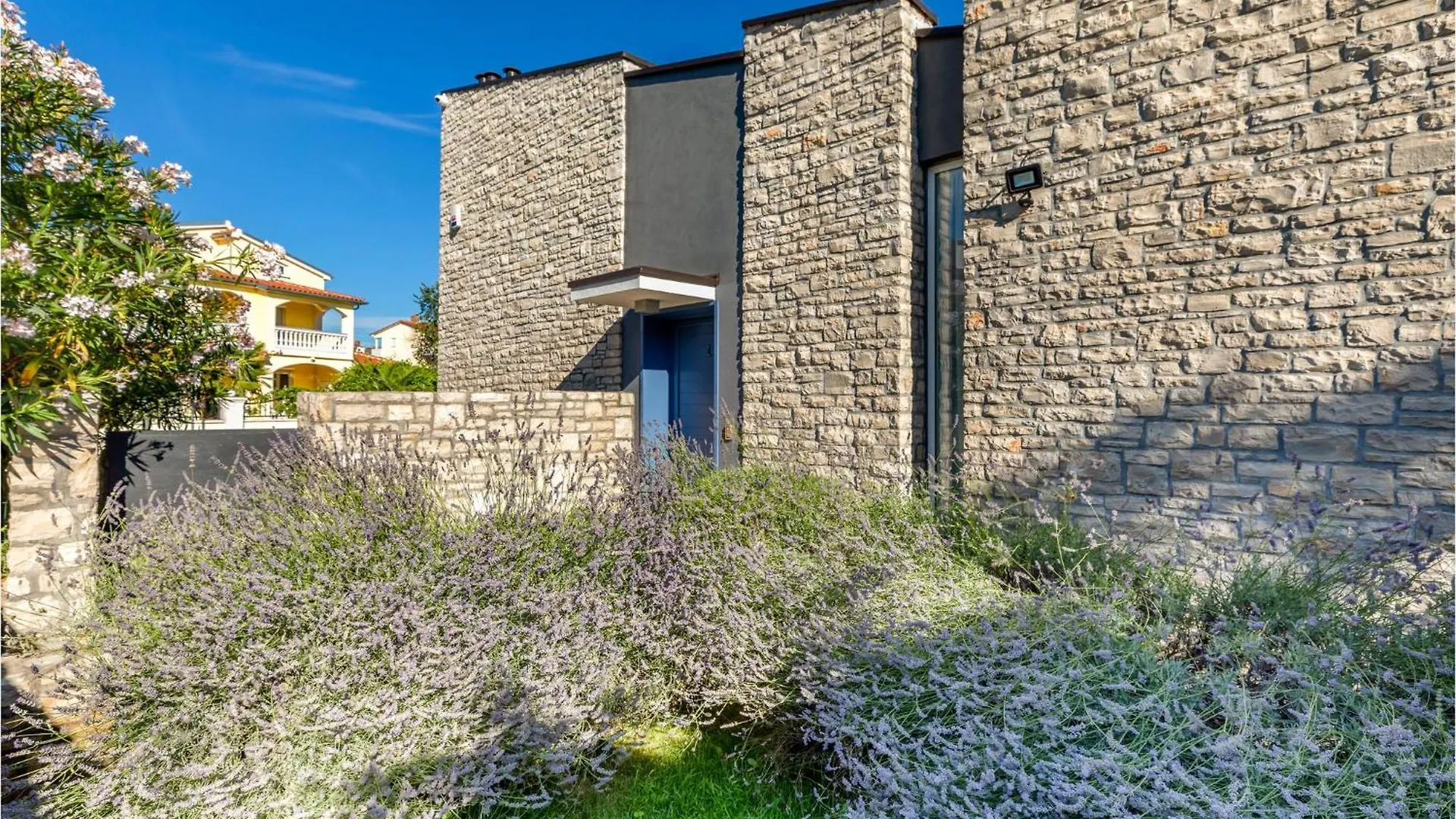Stunning Home In Fazana With Wifi Holiday home