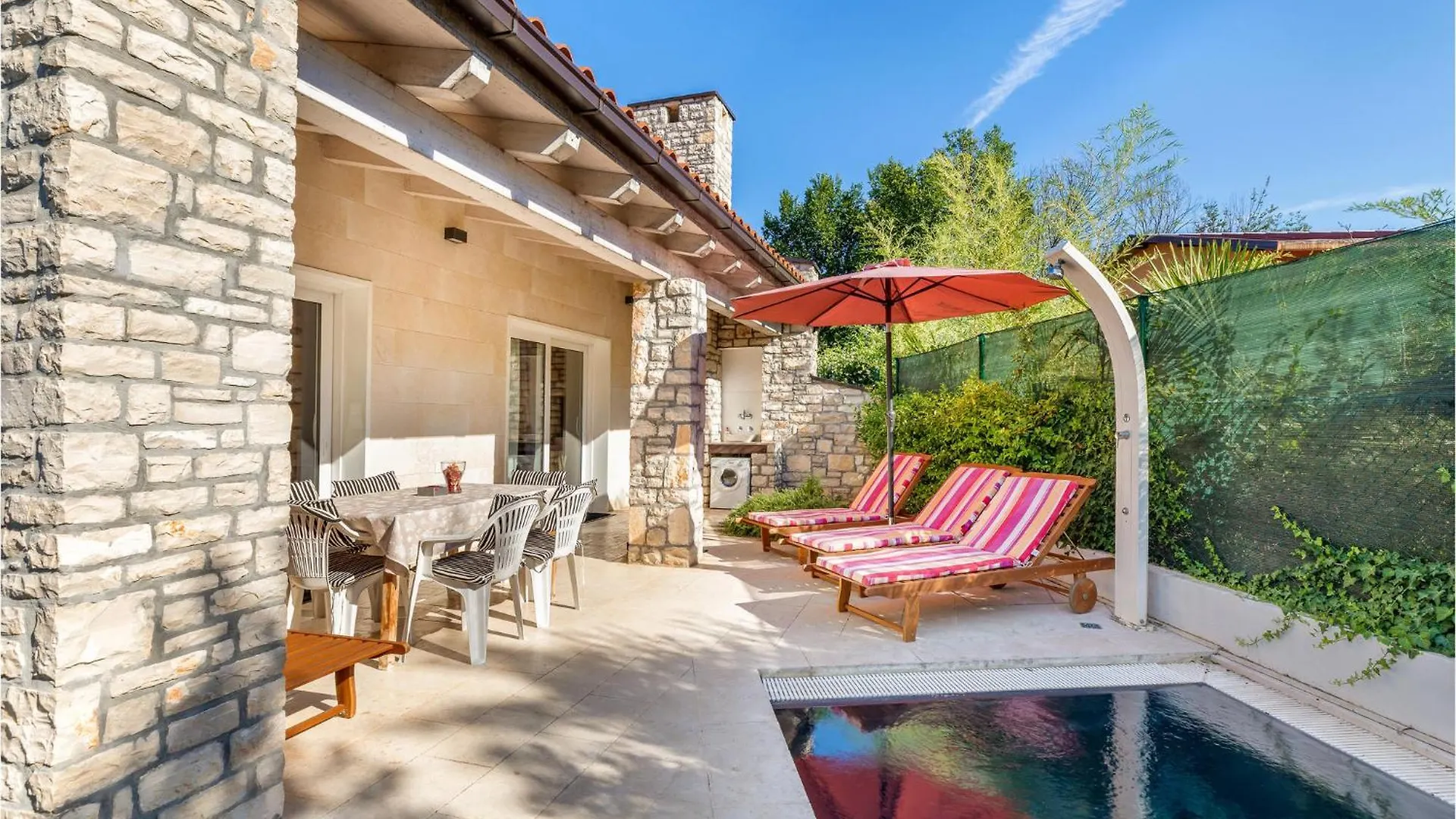 Stunning Home In Fazana With Wifi